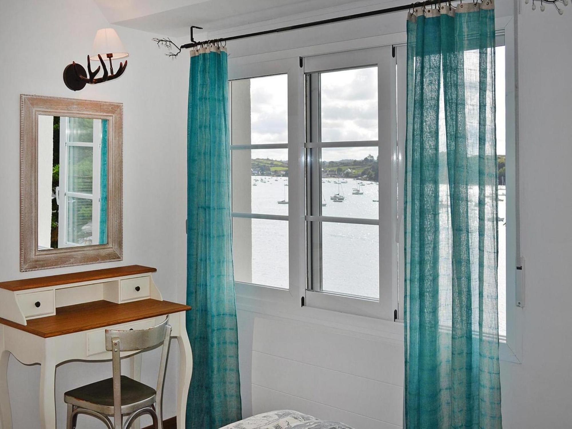Pretty Breton Holiday Home In A Top Location Plougasnou Exteriör bild