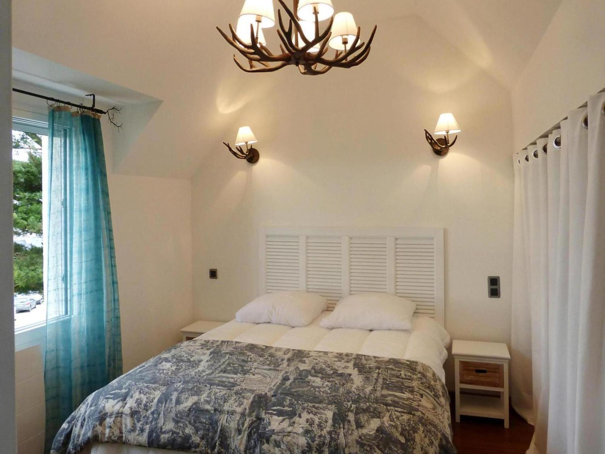 Pretty Breton Holiday Home In A Top Location Plougasnou Exteriör bild